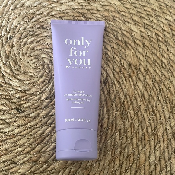 Monat Co-Wash Conditioning Cleanser - Picture 1 of 2
